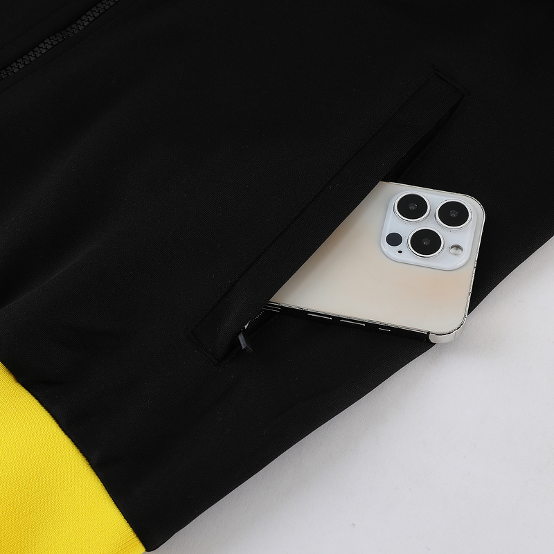 23 Dortmund black suit